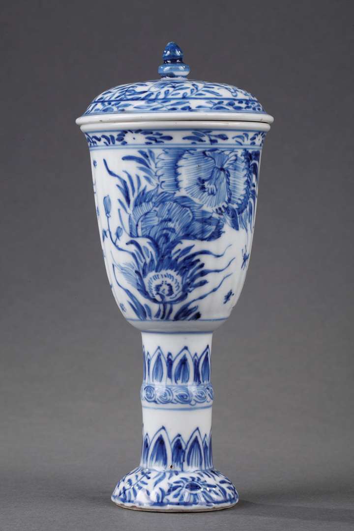 Gobelet and cover  Blue and White porcelain